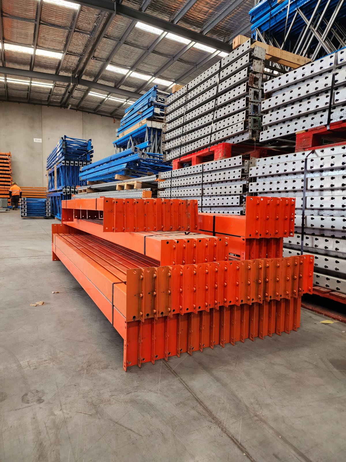 Spacerack Beams - 2600mm - Used – Warehousing Clearance Centre